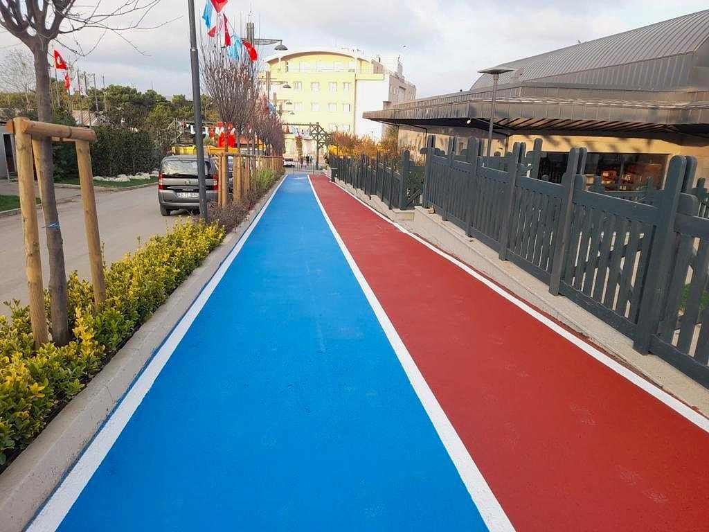 EPDM-Kauçuk Zemin Kaplamaları ve Akrilik Boya